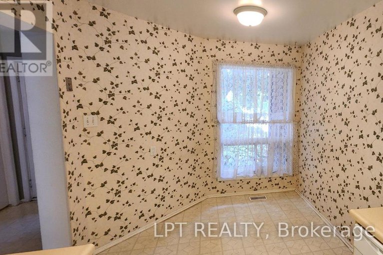 28763963/148-pickwick-drive/cedargrovefraserdale/ottawa/ontario/K2J3C8_9