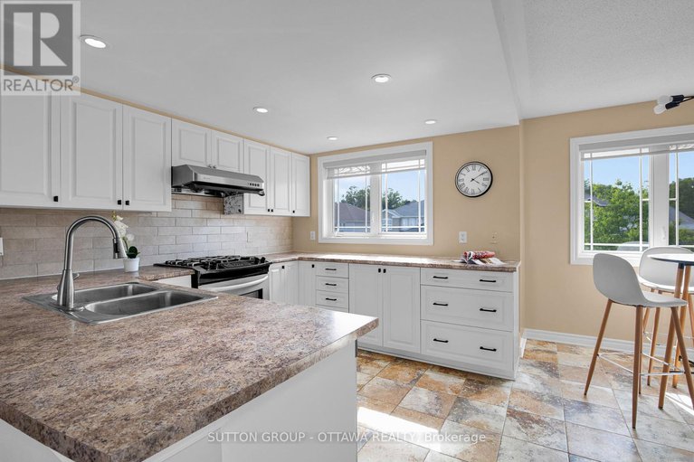 28415438/24g-steel-street/beacon-hill-south/ottawa/ontario/K1J6R3_15
