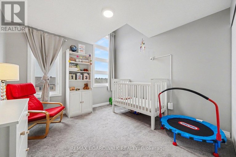 29636241/36-454-via-verona-street/longfields/ottawa/ontario/K2J6B3_22