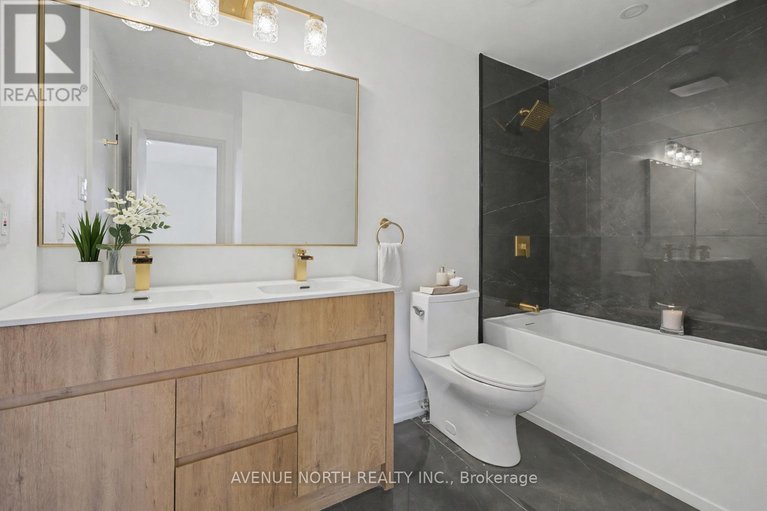 29437620/4-marielle-court/fairfield-heights/ottawa/ontario/K2B8P4_20