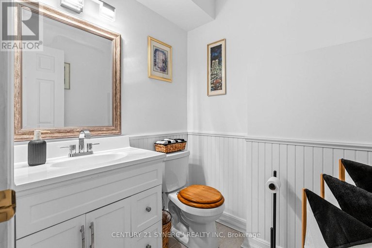 29678242/207-stiver-street/village-of-russell/russell/ontario/K4R1G9_32