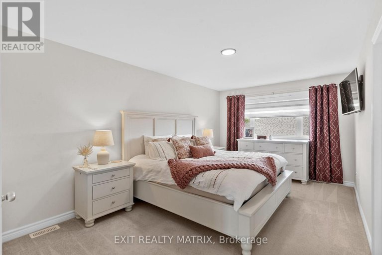 28545688/783-namur-street/embrun/russell/ontario/K0A1W0_12