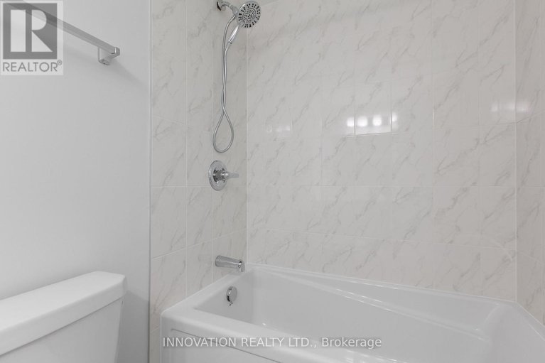 29191273/32-301-glenroy-gilbert-drive/strandherd/ottawa/ontario/K2J5W2_19