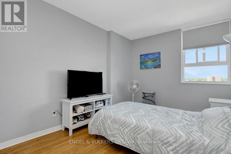 28597861/1506-2000-jasmine-crescent/beacon-hill-south/ottawa/ontario/K1J8K4_23