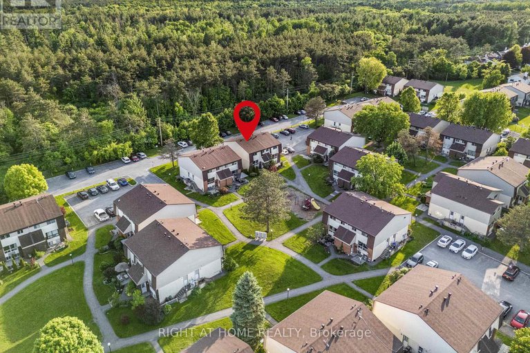 28426609/23d-forester-crescent/westcliffe-estates/ottawa/ontario/K2H8Y1_27