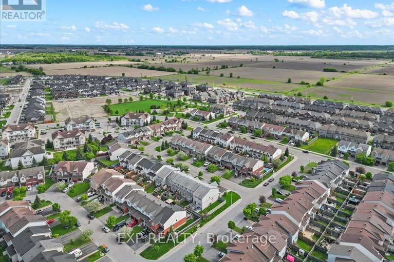 28494294/254-arrita-street/emerald-meadowstrailwest/ottawa/ontario/K2S0J3_38