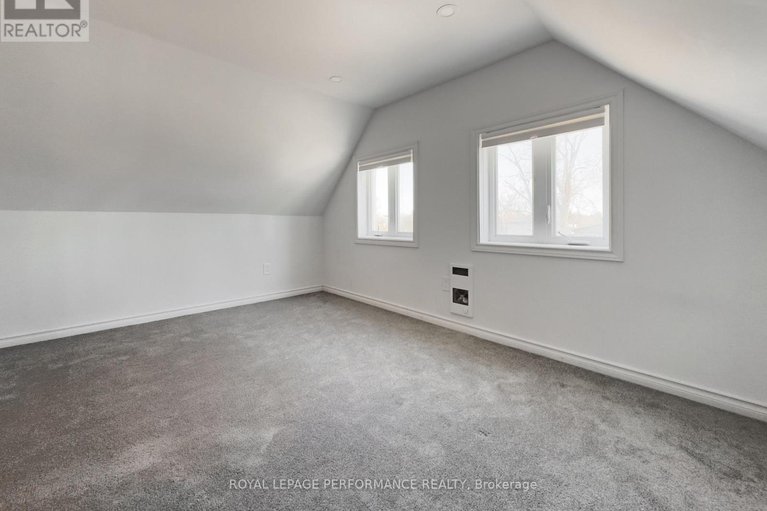 28339232/621-edwards-street/town-of-rockland/clarence-rockland/ontario/K4K1K2_14