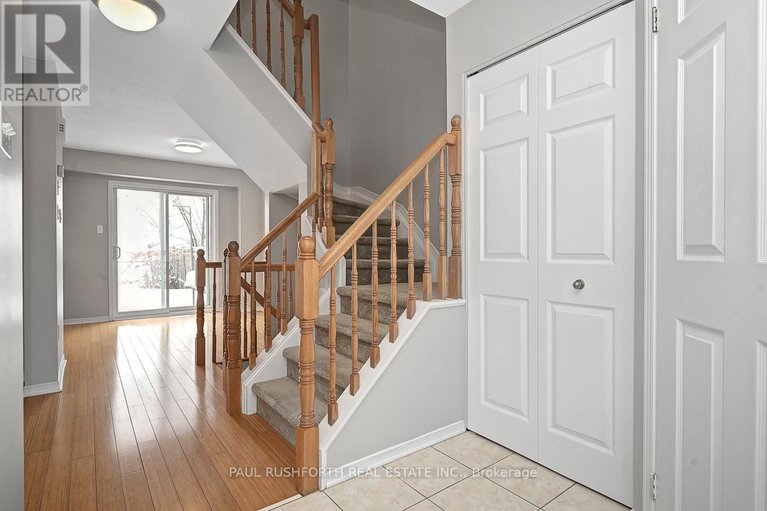 29407131/1091-ballantyne-drive/fallingbrookgardenway-south/ottawa/ontario/K4A4C6_3