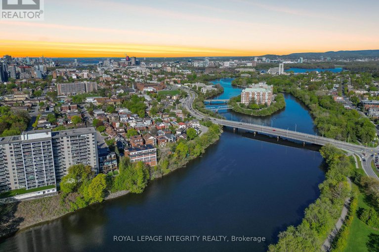 29183418/205-70-landry-street/vanier/ottawa/ontario/K1L0A8_17