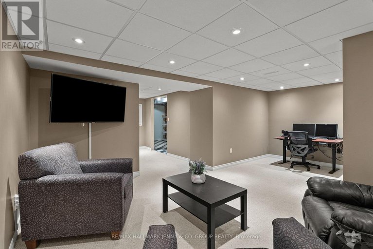 28966190/364-stoneway-drive/barrhaven-east/ottawa/ontario/K2G6G7_29