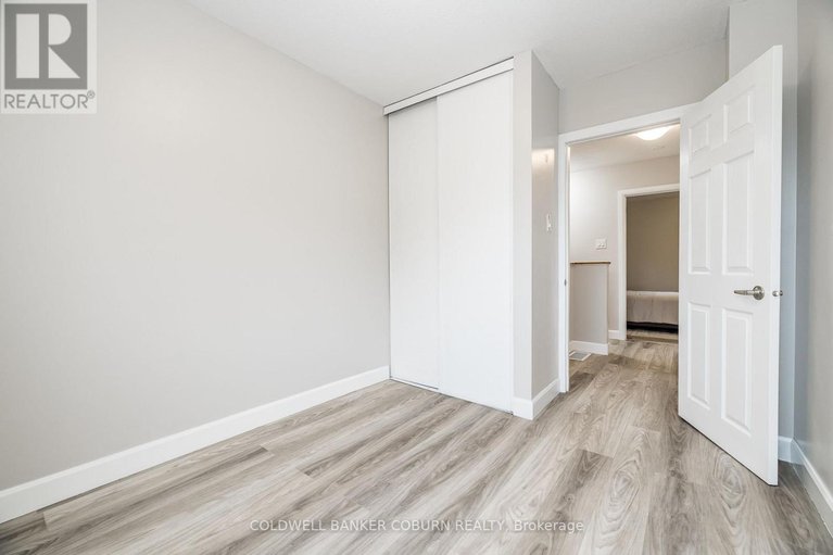 29087802/3659-aladdin-lane/blossom-parkkemp-parkfindlay-creek/ottawa/ontario/K1T1V5_26