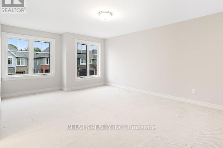 28683868/690-vivera-place/fringewood/ottawa/ontario/K2S2N1_28