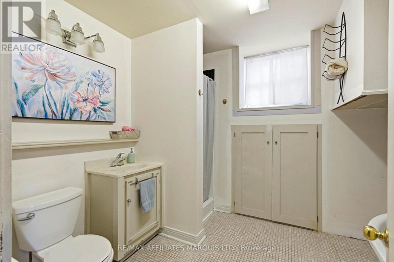 29323072/21-spruce-street/ingleside/south-stormont/ontario/K0C1M0_36