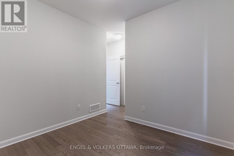28681924/333-elsie-macgill-walk/morgans-grantsouth-march/ottawa/ontario/K2W0K7_26