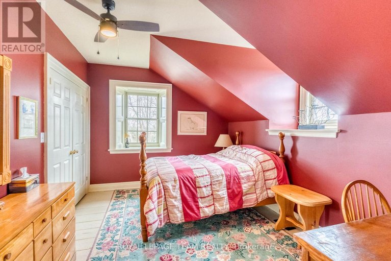 29661848/1202-ramsay-concession-8-road/mississippi-mills-ramsay-twp/mississippi-mills/ontario/K0A1A0_26