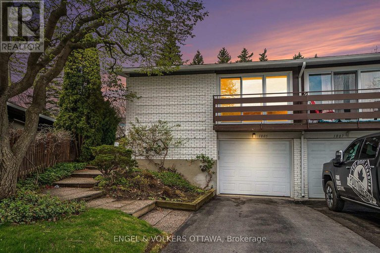 28290206/1805-applegrove-court/beacon-hill-south/ottawa/ontario/K1J6S4_1