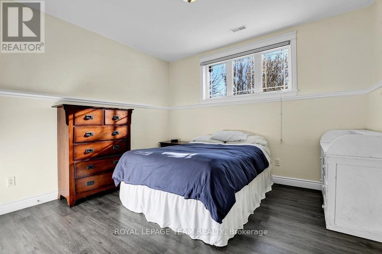 29274563/6637-stanmore-street/greely/ottawa/ontario/K4P1G7_59