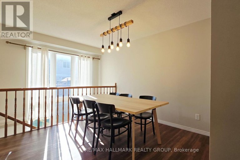 29047464/992-klondike-road/morgans-grantsouth-march/ottawa/ontario/K2K0C3_10