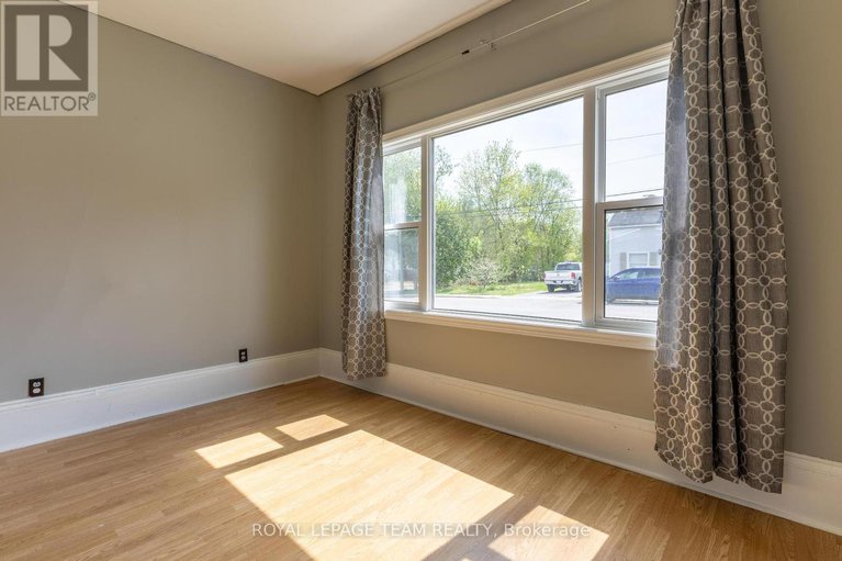 28322288/48-mcgonigal-street-e/arnprior/arnprior/ontario/K7S1L4_8
