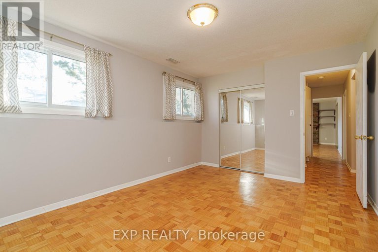 29260025/49-larkin-drive/pheasant-run/ottawa/ontario/K2J1B1_37