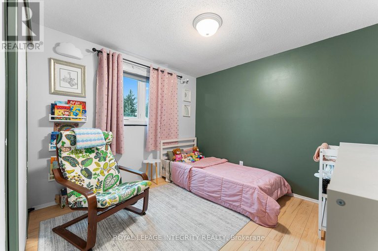 29064817/45-wessex-road/on-the-green/ottawa/ontario/K2J1X2_21