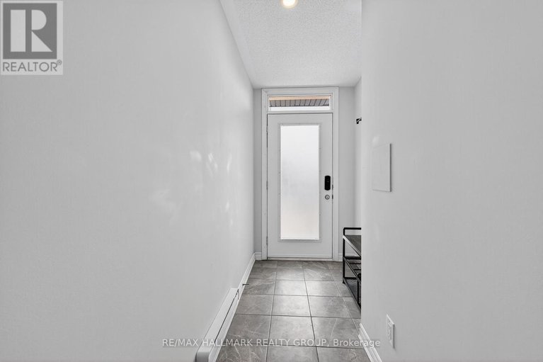 28509446/551-takamose-private/cfb-rockcliffe-and-area/ottawa/ontario/K1K5A5_5