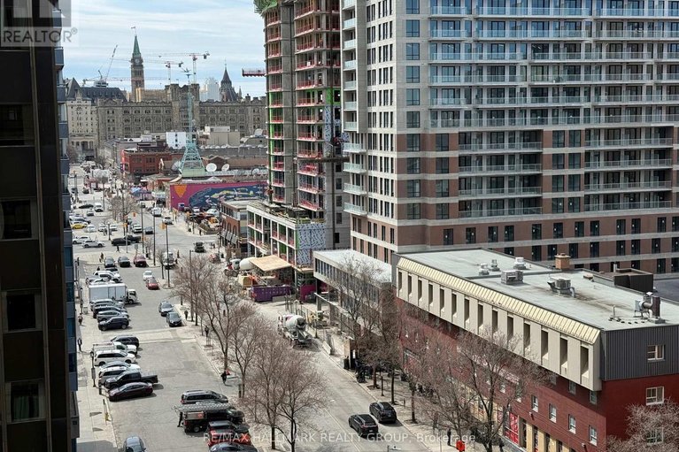 29649235/1004-180-george-street/lower-townbyward-market/ottawa/ontario/K1N0G8_12