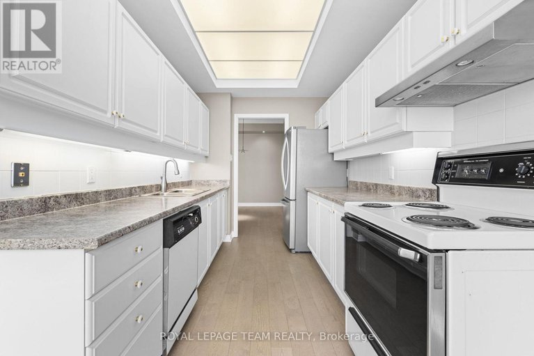 29414211/1803-1480-riverside-drive/riverview-park/ottawa/ontario/K1G5H2_14