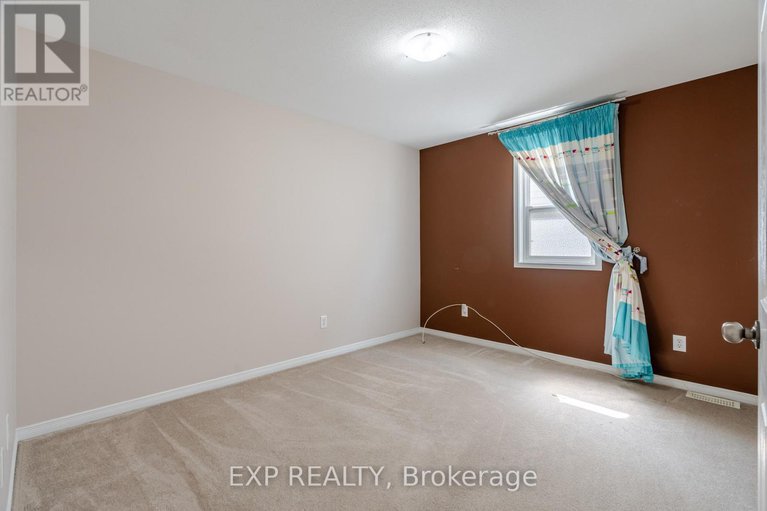 28723605/1049-fieldfair-way/notting-hillsummerside/ottawa/ontario/K4A0E2_25