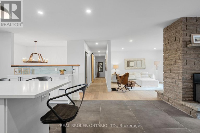 28340417/833-beavertail-road/huntley-ward-south-west/ottawa/ontario/K0A1L0_22