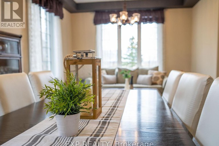 28872305/2754-eagleson-road/btwn-franktown-rd-fallowfield-rd/ottawa/ontario/K2S1B8_25