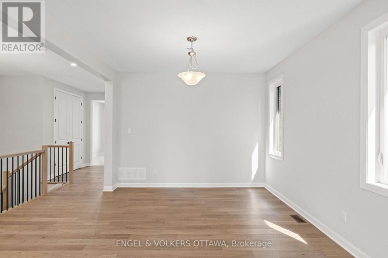 28326544/119-darleux-place/mahogany-community/ottawa/ontario/K4M0M7_20