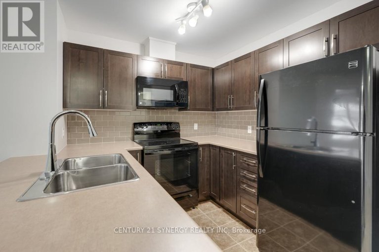 28515652/112-141-potts-drive/notting-hillsummerside/ottawa/ontario/K4A0X9_13