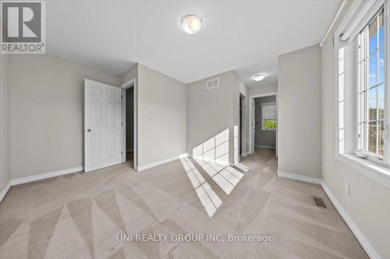 28615554/1253-shillington-avenue/carlington/ottawa/ontario/K1Z8A1_24