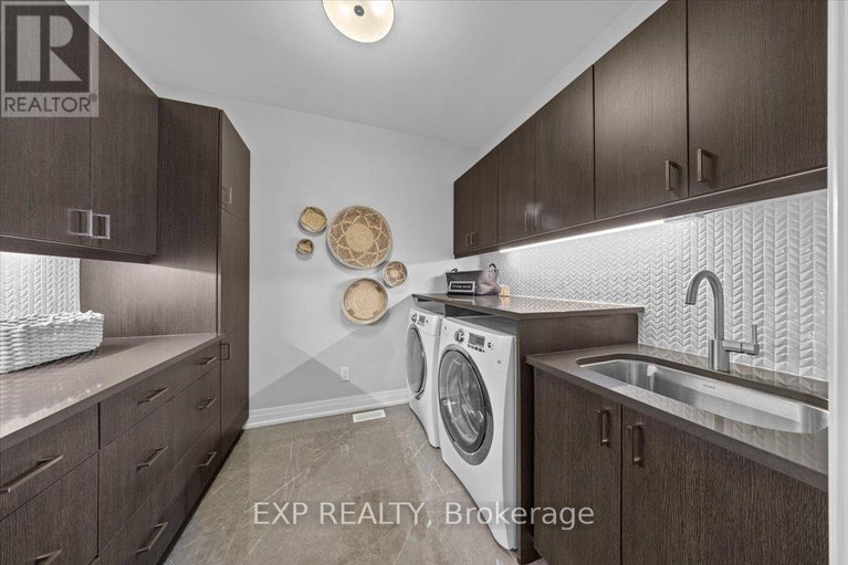 29474753/1036-de-pencier-street/north-grenville-twp-kemptville-south/north-grenville/ontario/K2S0P9_35