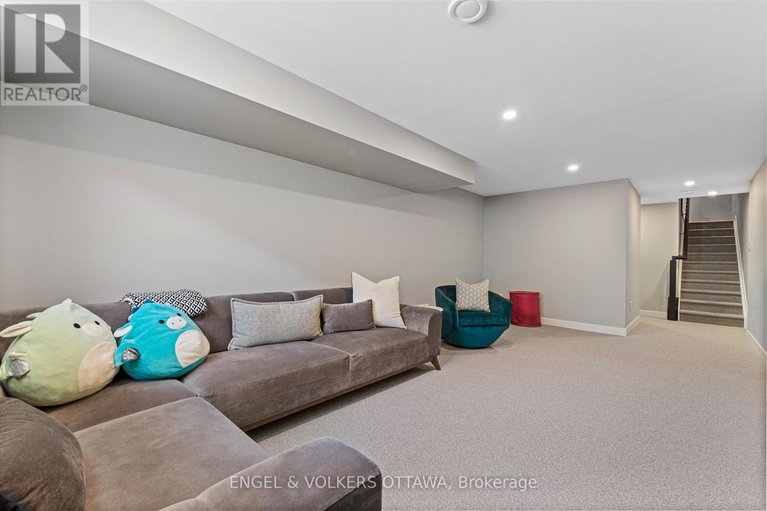 29104640/517-cobra-crescent/emerald-meadowstrailwest/ottawa/ontario/K2V0T6_30