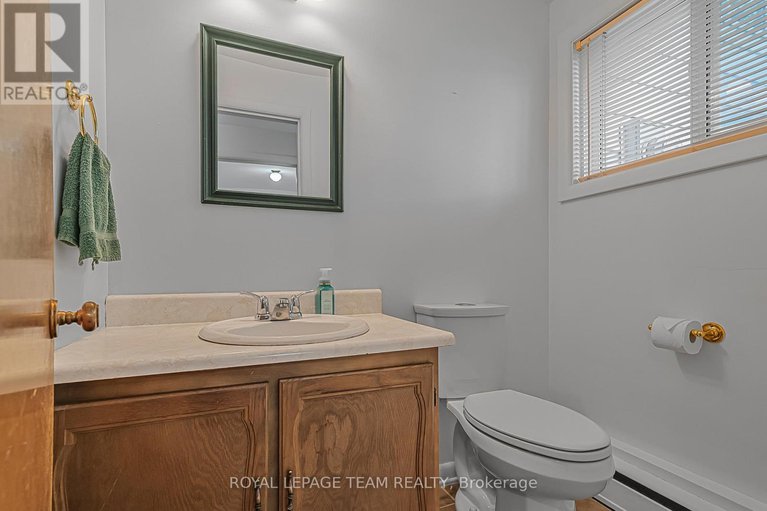 29364334/1166-castle-hill-crescent/copeland-park/ottawa/ontario/K2C2A8_22