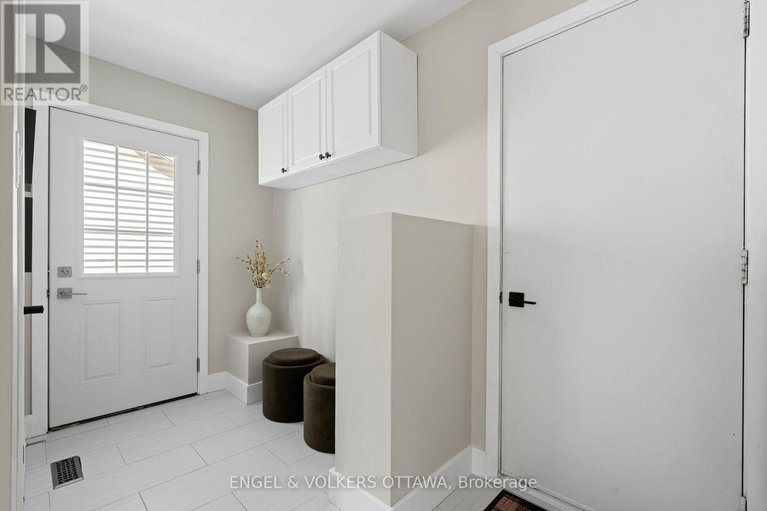 29436861/6346-beausejour-drive/chateauneuf/ottawa/ontario/K1C3J8_19