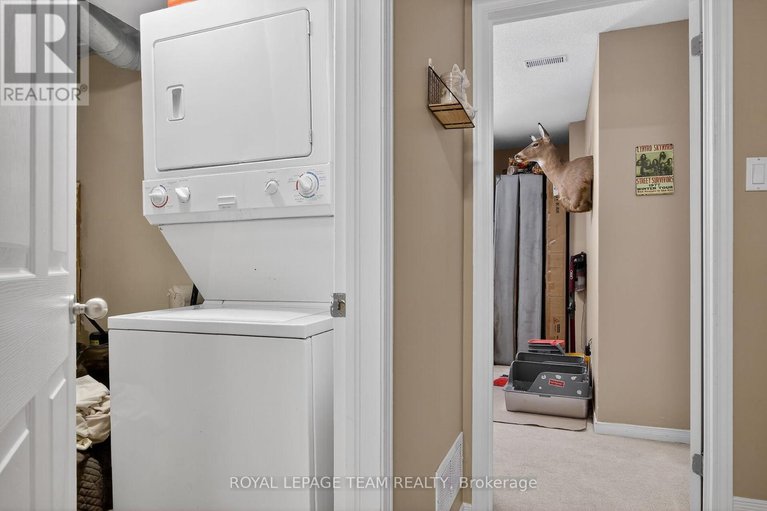 29582618/255-deercroft-avenue/longfields/ottawa/ontario/K2J5J9_19