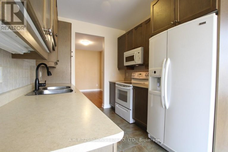 29612921/361-glenbrae-avenue/morgans-grantsouth-march/ottawa/ontario/K2W0C2_8