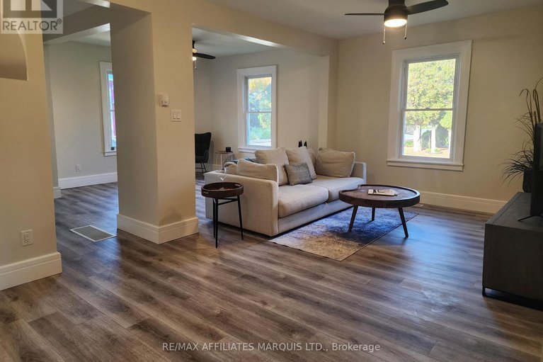 28979025/12-oak-street/lancaster/south-glengarry/ontario/K0C1N0_4