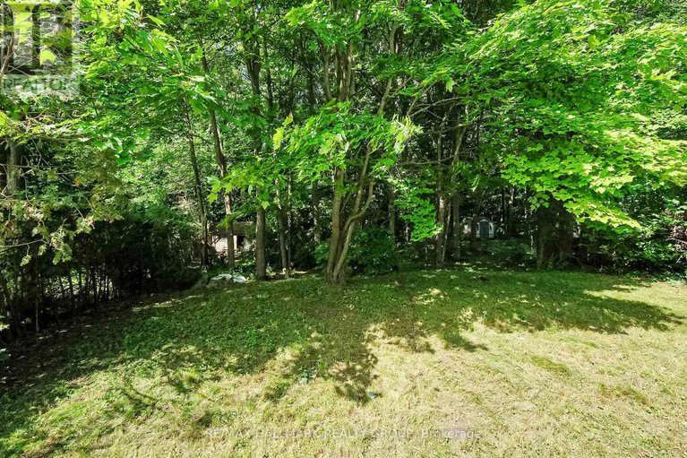 28637615/6203-beausejour-drive/chapel-hill/ottawa/ontario/K1C8E4_43