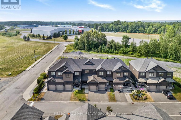 28711470/404-premiere-lane/town-of-rockland/clarence-rockland/ontario/K4K0M7_31