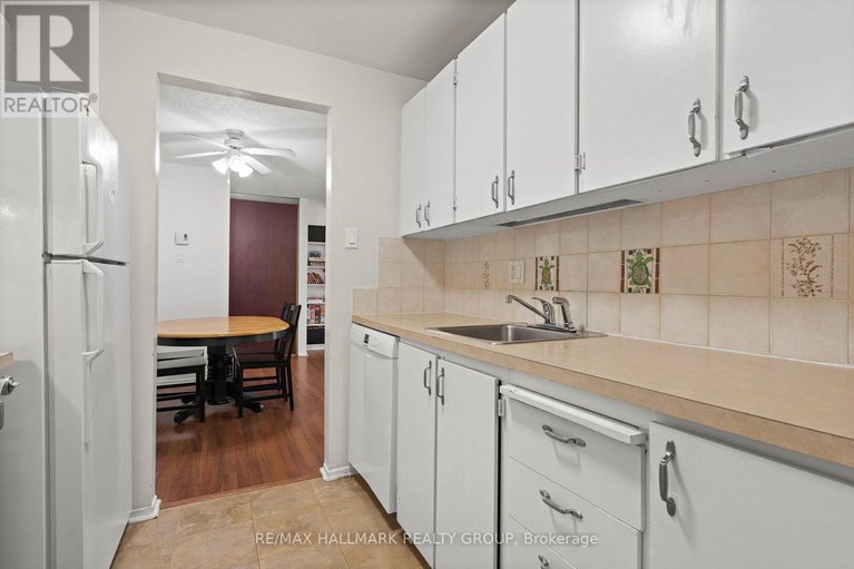 29471570/315-6532-bilberry-drive/orleans-wood/ottawa/ontario/K1C4N9_11