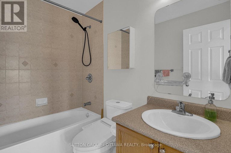 28285960/f-241-crestway-drive/barrhaven-east/ottawa/ontario/K2G0A9_21