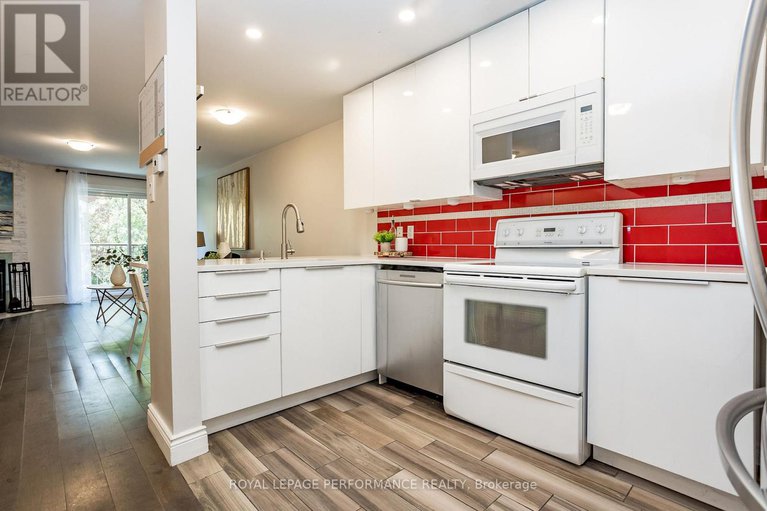 28358632/233-mart-circle/manor-park/ottawa/ontario/K1K4K2_18