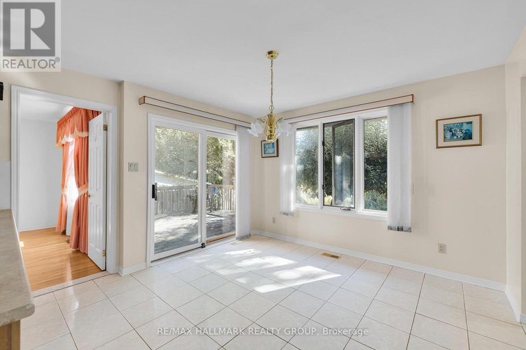 28995965/1396-larose-avenue/carlington/ottawa/ontario/K1Z7X7_11