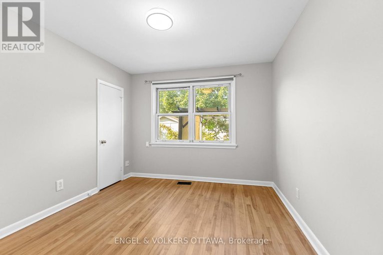 28876122/855-weston-drive/elmvale-acres/ottawa/ontario/K1G1W5_14