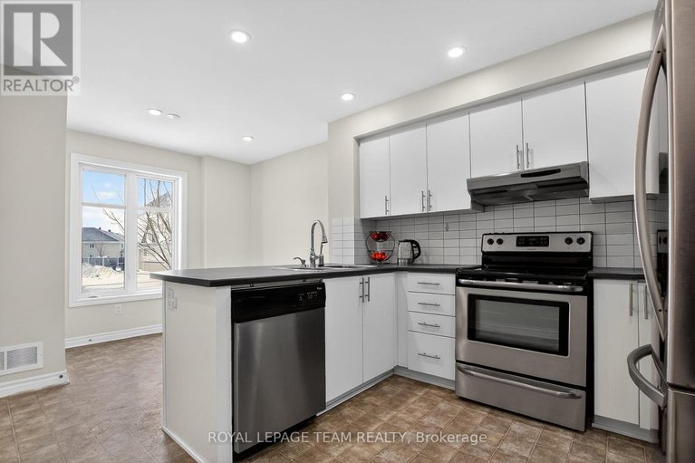 29578394/627b-chapman-mills-drive/strandherd/ottawa/ontario/K2J5T1_7