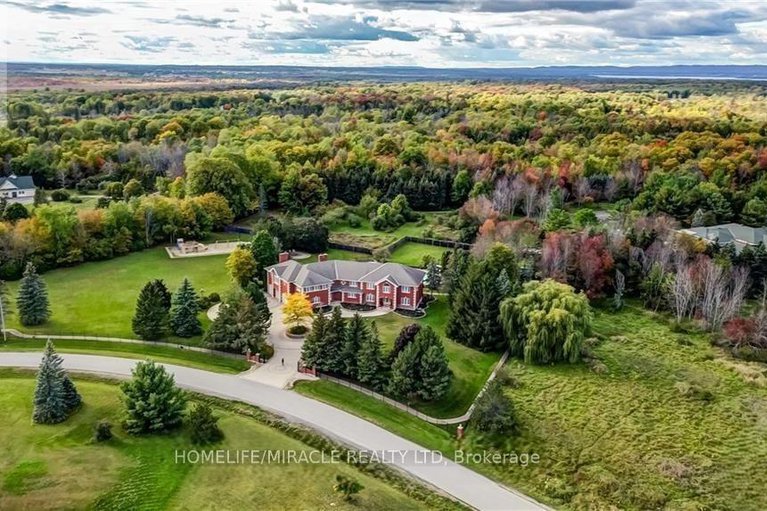 29035563/141-kerry-hill-crescent/dunrobin-shores/ottawa/ontario/K0A1T0_31